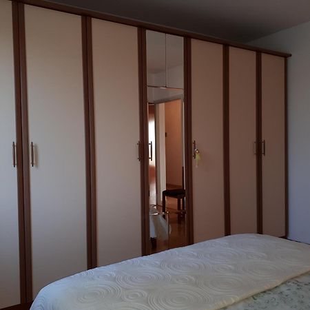 Apartment Korni โปเรช ภายนอก รูปภาพ