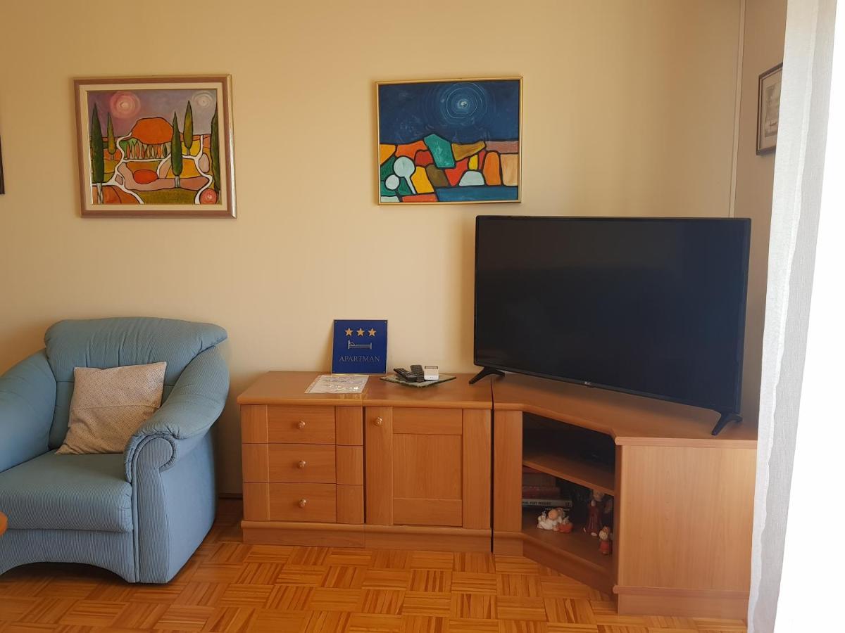 Apartment Korni โปเรช ภายนอก รูปภาพ