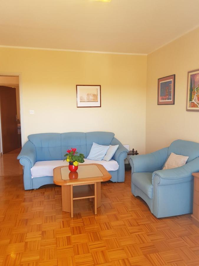Apartment Korni โปเรช ภายนอก รูปภาพ