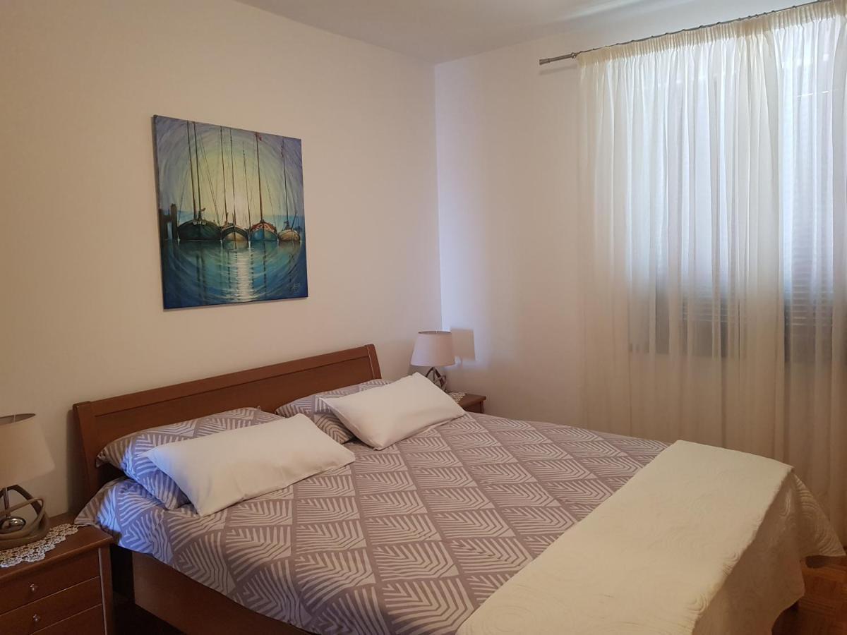 Apartment Korni โปเรช ภายนอก รูปภาพ
