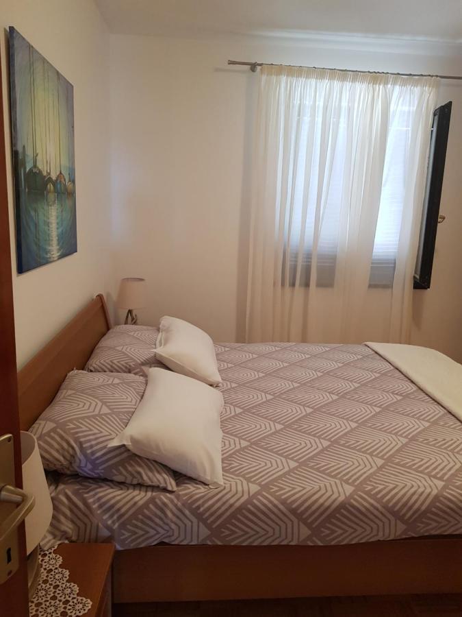 Apartment Korni โปเรช ภายนอก รูปภาพ