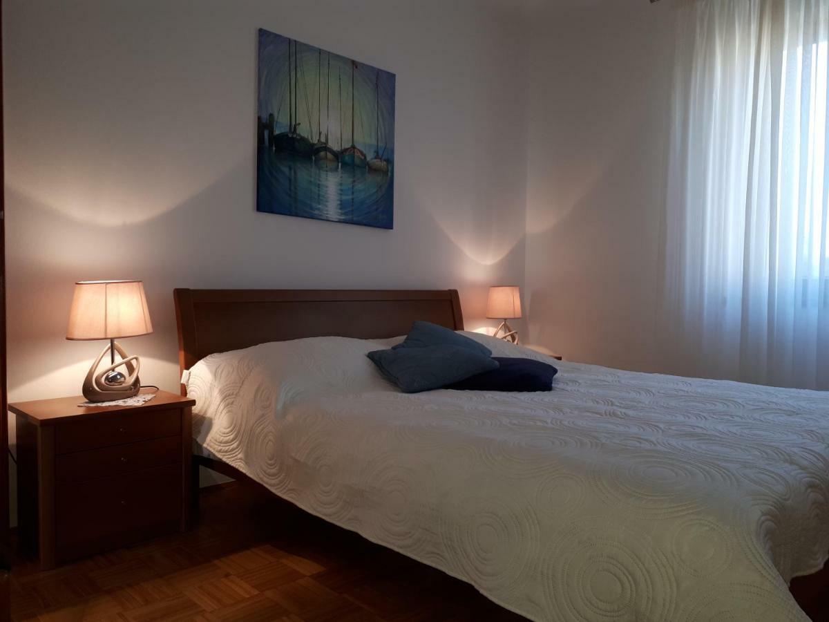 Apartment Korni โปเรช ภายนอก รูปภาพ